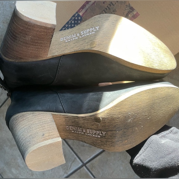 Ralph Lauren Women’s ankle boots, leather, black, size 7.5 US, new never worn - Picture 6 of 9